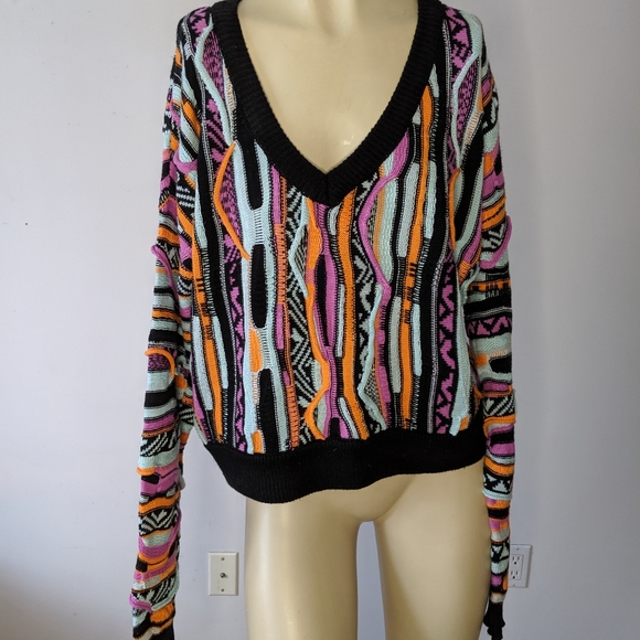 Forever 21 Sweaters - Forever 21 - knit sweater top